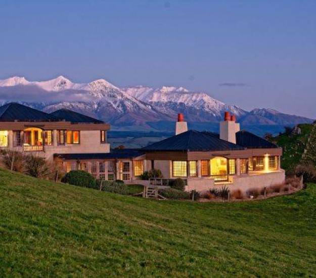 Exclusive Use | Cabot Lodge | Luxury Hotel Fiordland | Luxury Hotel Te Anau