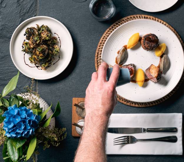 All-inclusive lodge | Luxury hotel dinner included | Farm stay | Farm to plate meals | Luxury cuisine | Luxury dining