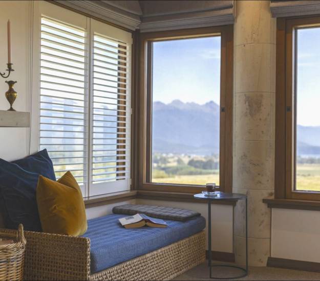 Deluxe Suite Daybed | Cabot Lodge | Luxury Hotel Fiordland | Luxury Hotel Te Anau