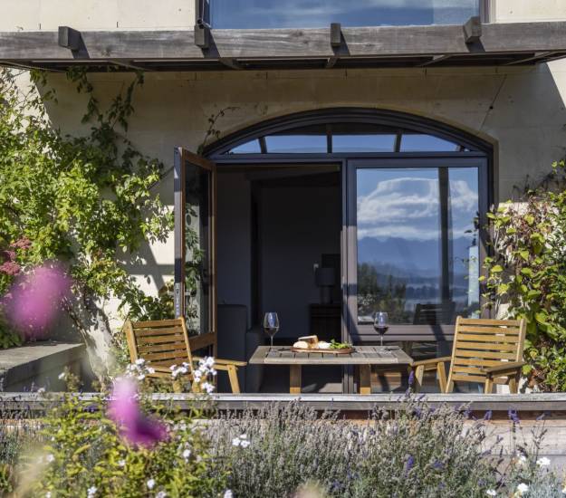 Deluxe Courtyard Suite Garden | Cabot Lodge | Luxury Hotel Fiordland | Luxury Hotel Te Anau