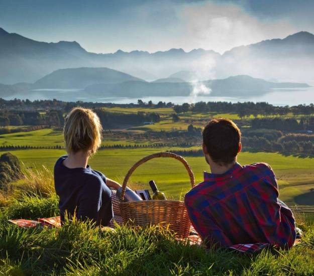 Picnic on the farm | The Farm | Cabot Lodge