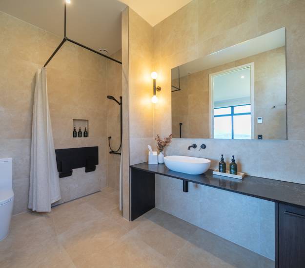 Exclusive Stay at Farm Hotel | Luxury Accommodation | Hotel with Privacy | Luxury Stay in Manapouri | Gateway to Fiordland National Park