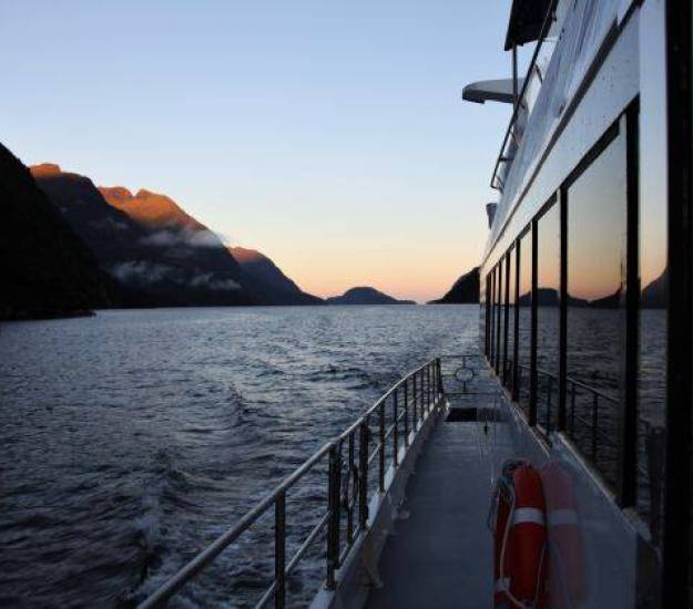 Doubtful Sound | Cabot Lodge | New Zealand | Fiordland National Park | Te Anau | Must do NZ activities | Best places to visit South Island