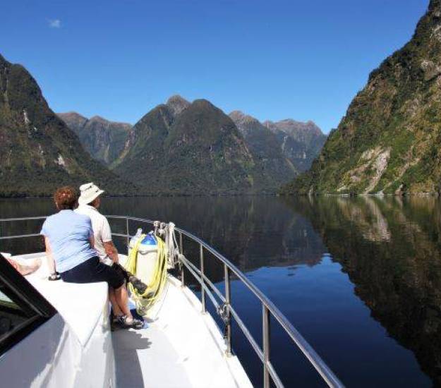 Doubtful Sound | Cabot Lodge | New Zealand | Fiordland National Park | Te Anau | Overnight Cruise | Best way to see Doubtful Sound