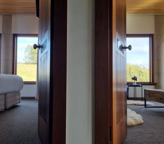 Entrance for the Deluxe Takatimu Suite | Cabot Lodge | Luxury Hotel Fiordland | Luxury Hotel Te Anau